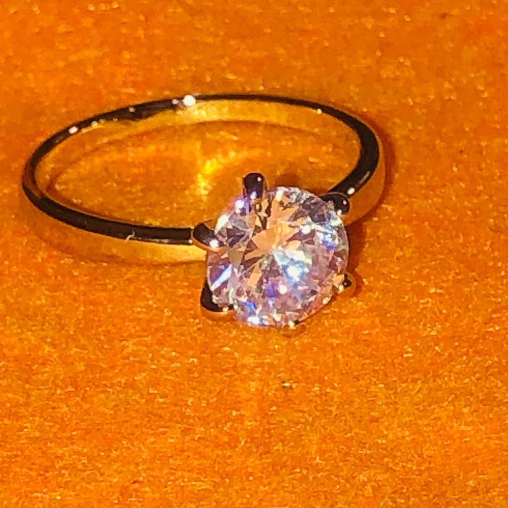 S925 silver ring with lab made sapphire